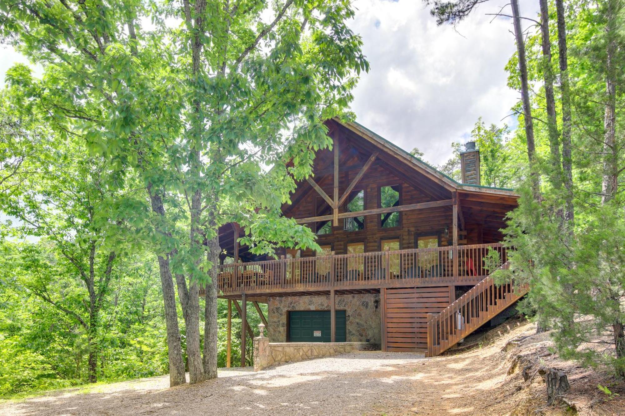 Sevierville Cabin With Deck Minutes To Pigeon Forge Exterior photo