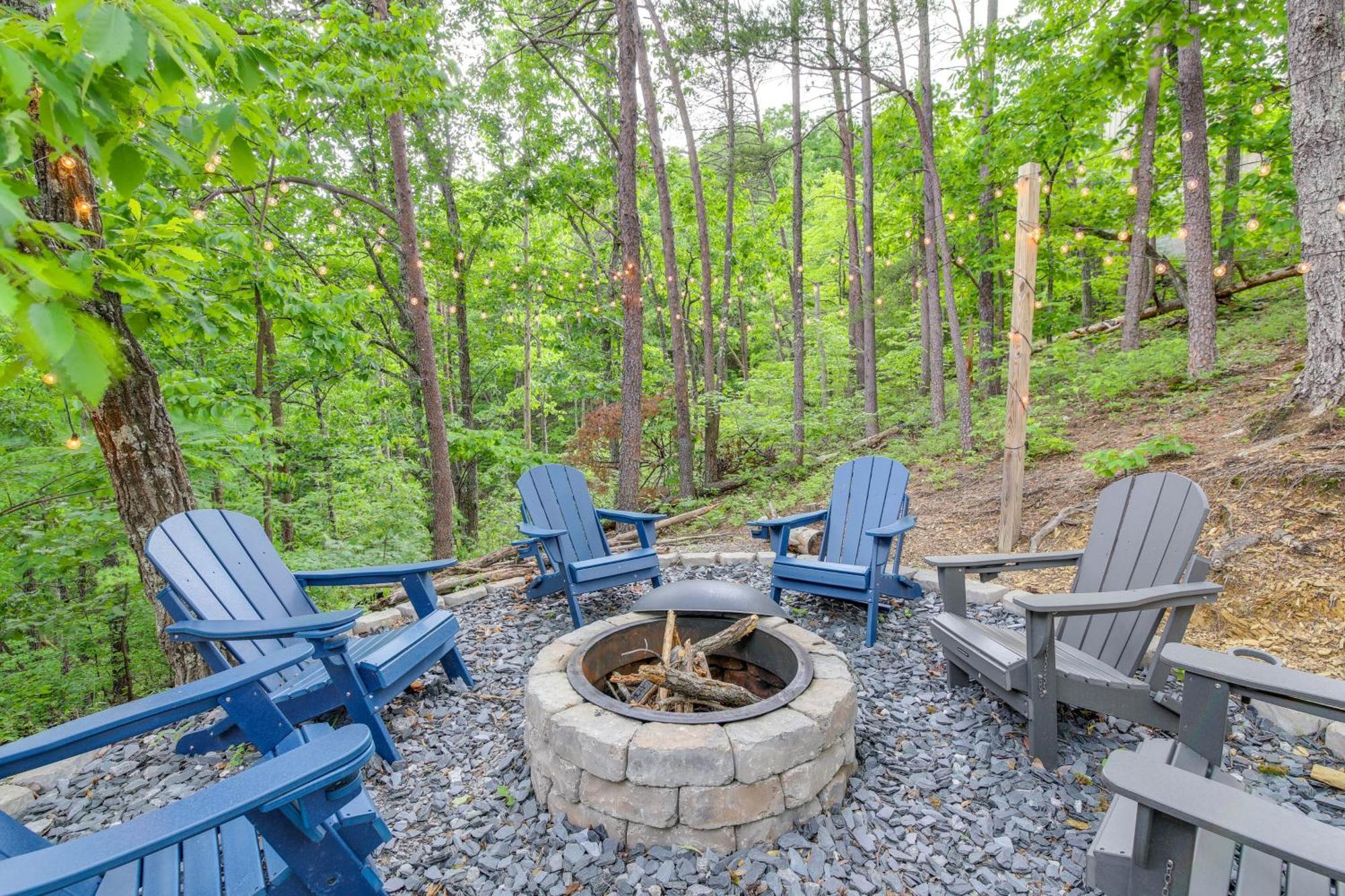Sevierville Cabin With Deck Minutes To Pigeon Forge Exterior photo